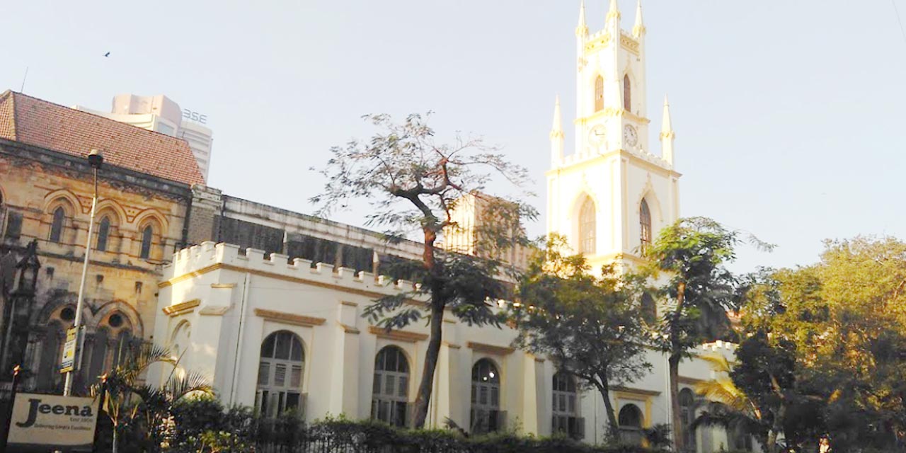 St. Thomas Cathedral, Mumbai Tourist Attraction