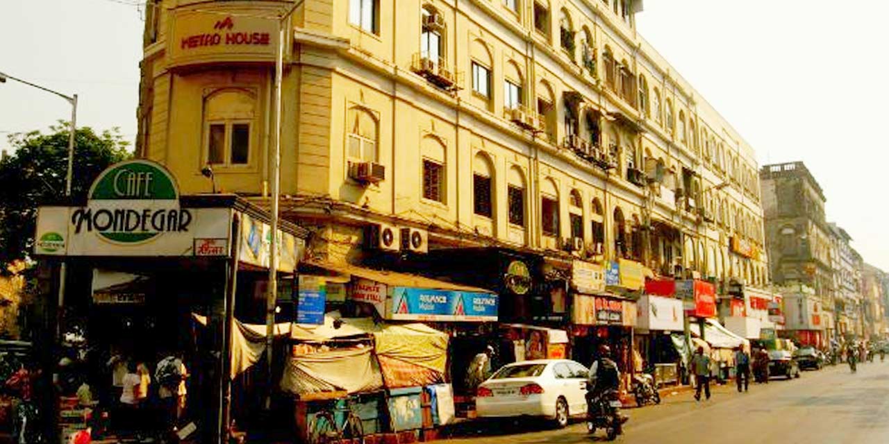 Colaba Causeway Market