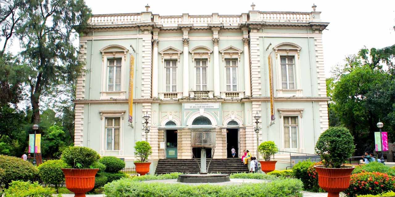 Dr. Bhau Daji Lad Museum, Mumbai Tourist Attraction