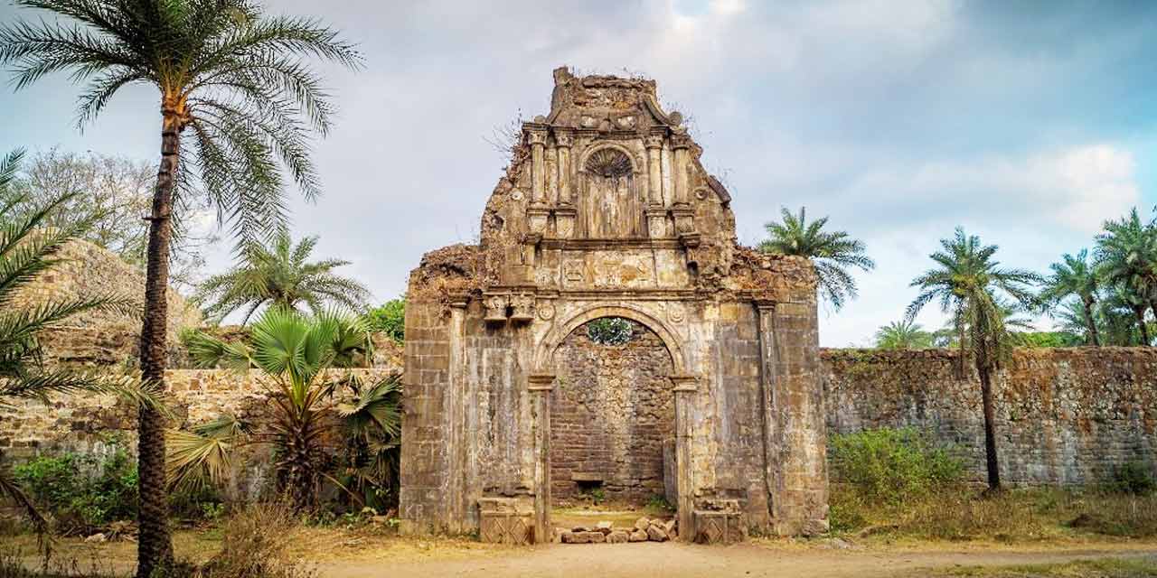 Fort Bassein (Vasai Fort)