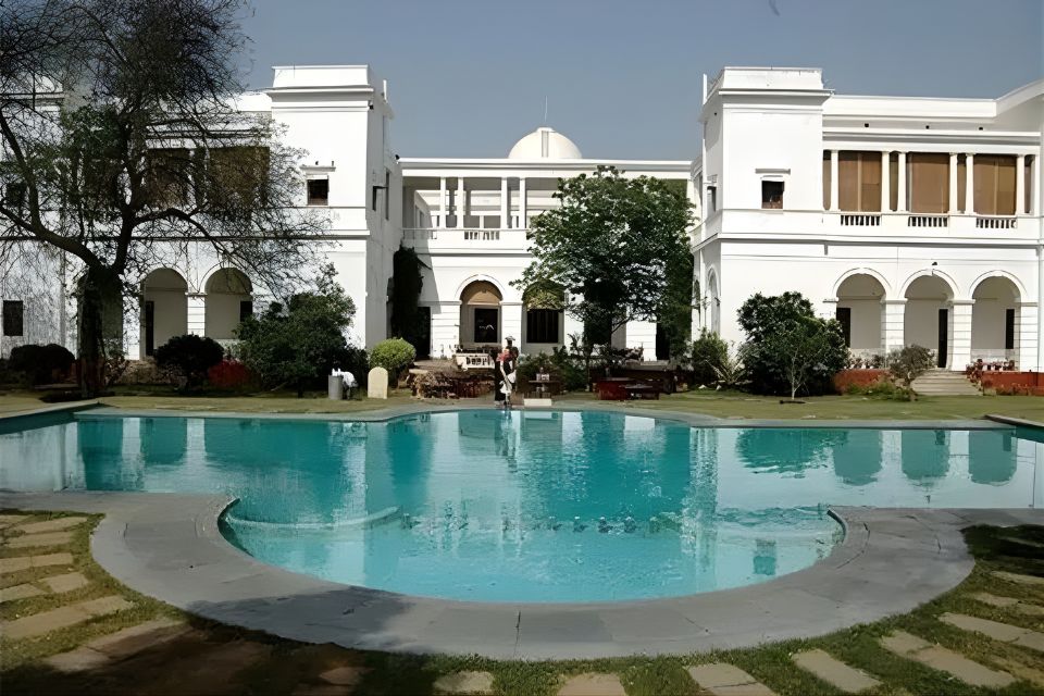 Royal Garden Resort, Palghar