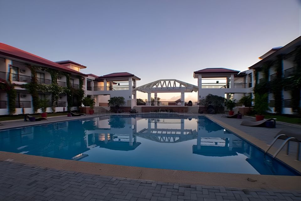 The Retreat – Hotel and Convention Center, Malad